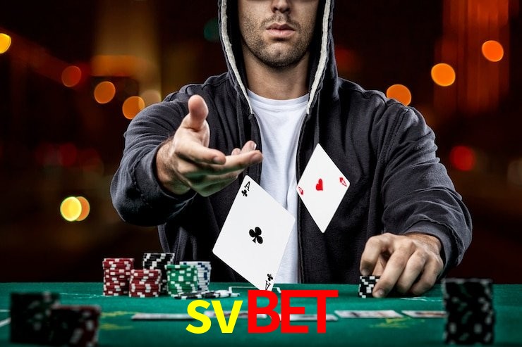 Comparação APP mobile vs versão web da svbet